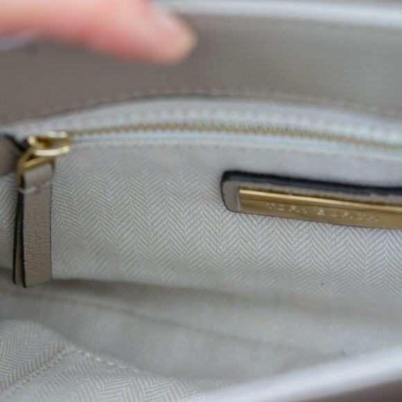 Tory Burch Kira Leather & Suede Shoulder Bag Gray - Picture 5 of 8